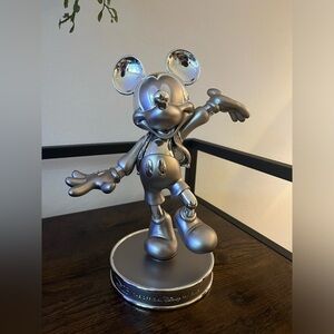 D23 Mickey Mouse Leader of the Club Milestone Statue - 100th Anniversary